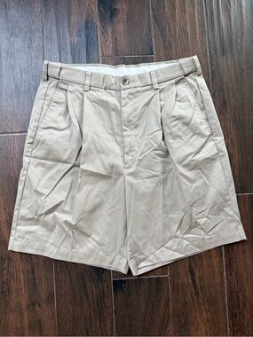 Haggar Khaki Flat-Front Pleated Men's Shorts 34 casual pockets generations